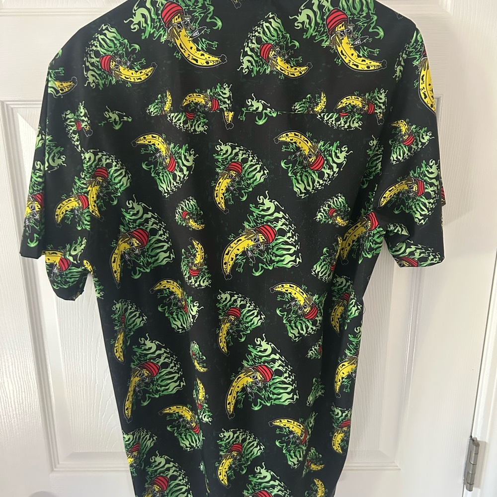 DIXXON Men’s size medium Fortunate Youth party shirt